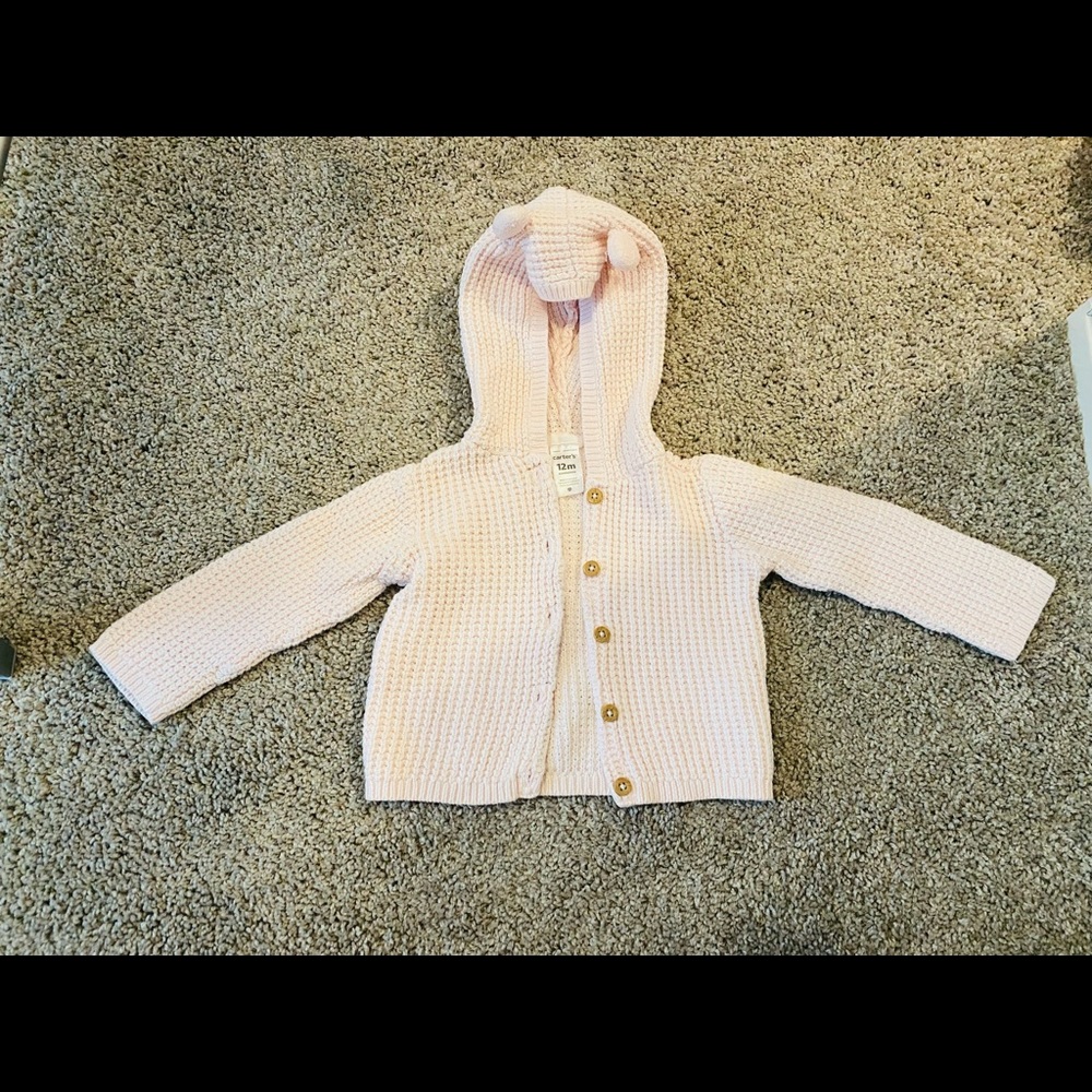 Soft pink Carter’s 100% cotton sweater/jacket. 12m